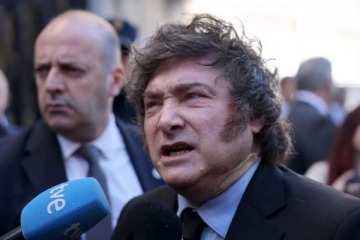 Foto de Milei redobl� sus ataques contra Pedro S�nchez: lo acus� de �ladr�n� y lo compar� con el kirchnerismo